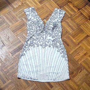 Sherri Hill White and Silver Sequin Dress Gown Holiday Luxury New Year's Eve